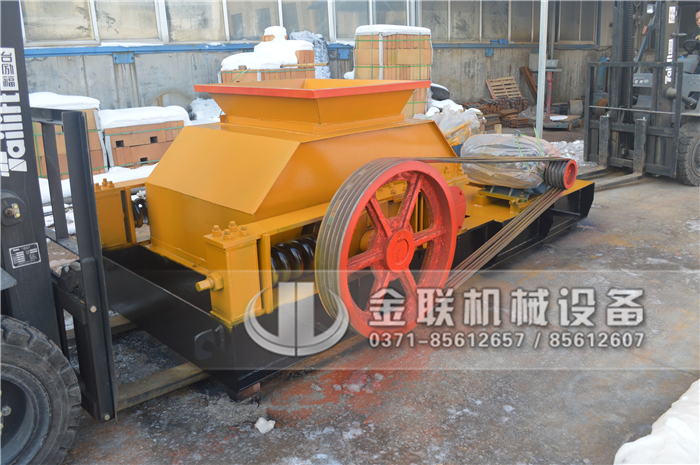 破碎陶瓷用狼牙破碎機(jī)怎么樣，購買一臺(tái)需要多少錢？