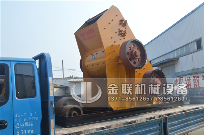 中型煤炭破碎機的價格是多少，是怎么來破碎煤炭的？