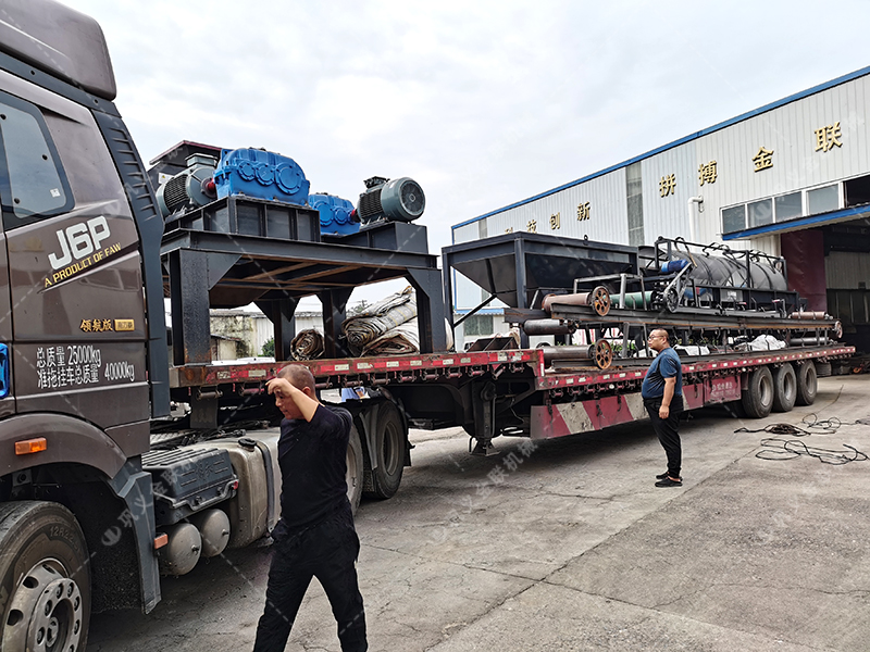 2PG800X600對輥破碎機(jī)發(fā)貨圖片_發(fā)往廣東廣州_破碎鈣石 2PG800X600對輥破碎機(jī)發(fā)貨圖片_發(fā)往廣東廣州_破碎鈣石
