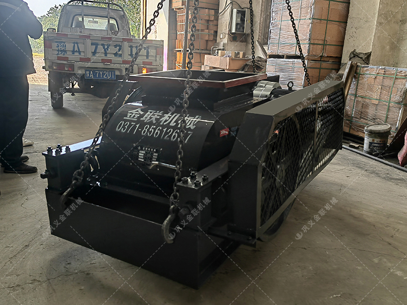 2pgc450*500雙齒輥破碎機發(fā)貨圖片_發(fā)往內(nèi)蒙古赤峰_破碎煤 2pgc450*500雙齒輥破碎機發(fā)貨圖片_發(fā)往內(nèi)蒙古赤峰_破碎煤